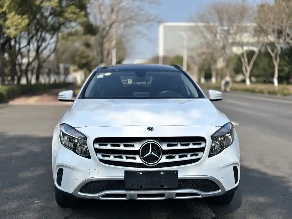 Mercedes-Benz GLA 2018 — фото 2