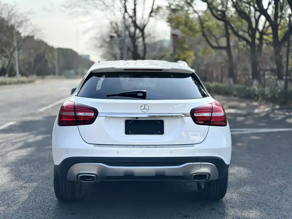 Mercedes-Benz GLA 2018 — фото 5