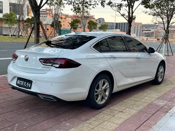 Buick Regal 2020