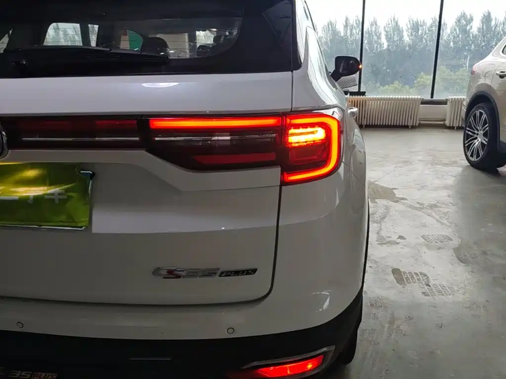 Changan CS35PLUS 2019 — фото 8
