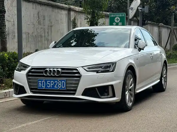 Audi A4L 2019