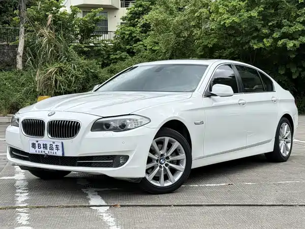 BMW 5 Series 2012
