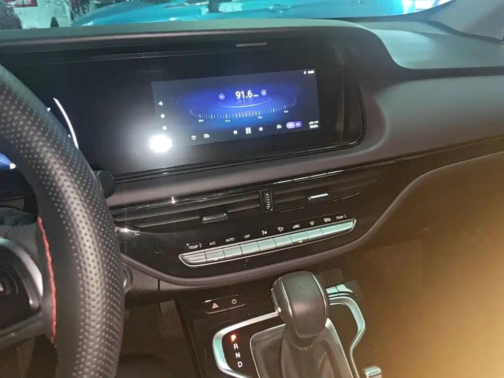 GAC Trumpchi M6 2025 — фото 13