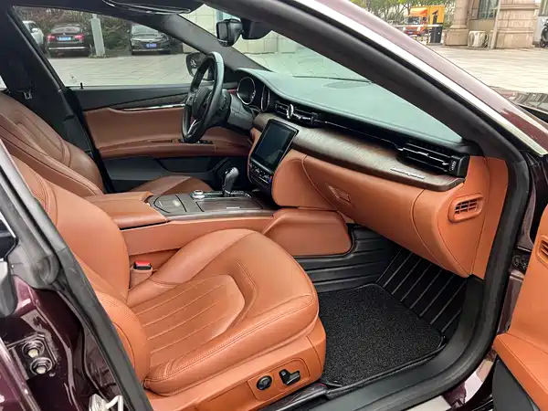 Maserati Quattroporte 2017