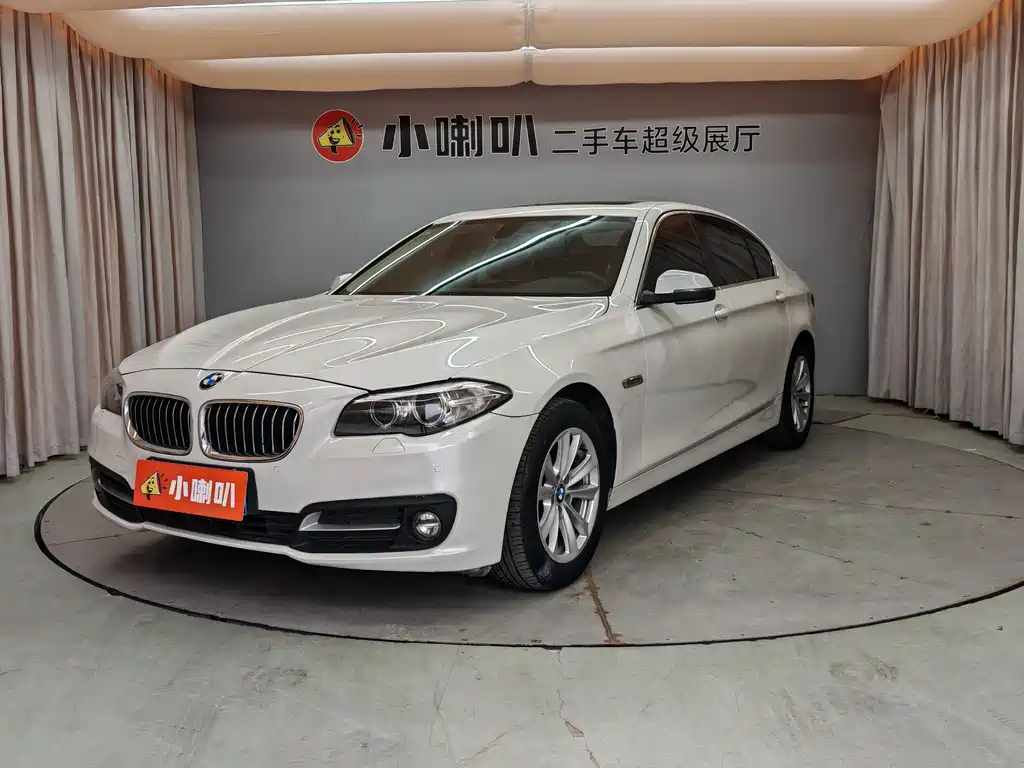 BMW 5 Series 2016 — фото 1