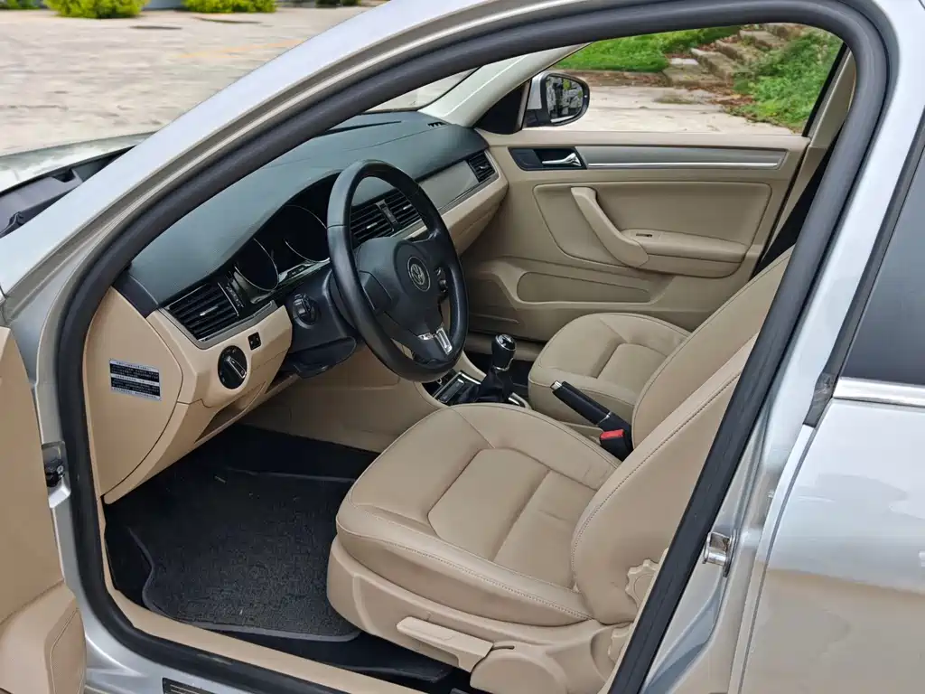 Volkswagen Bora 2014