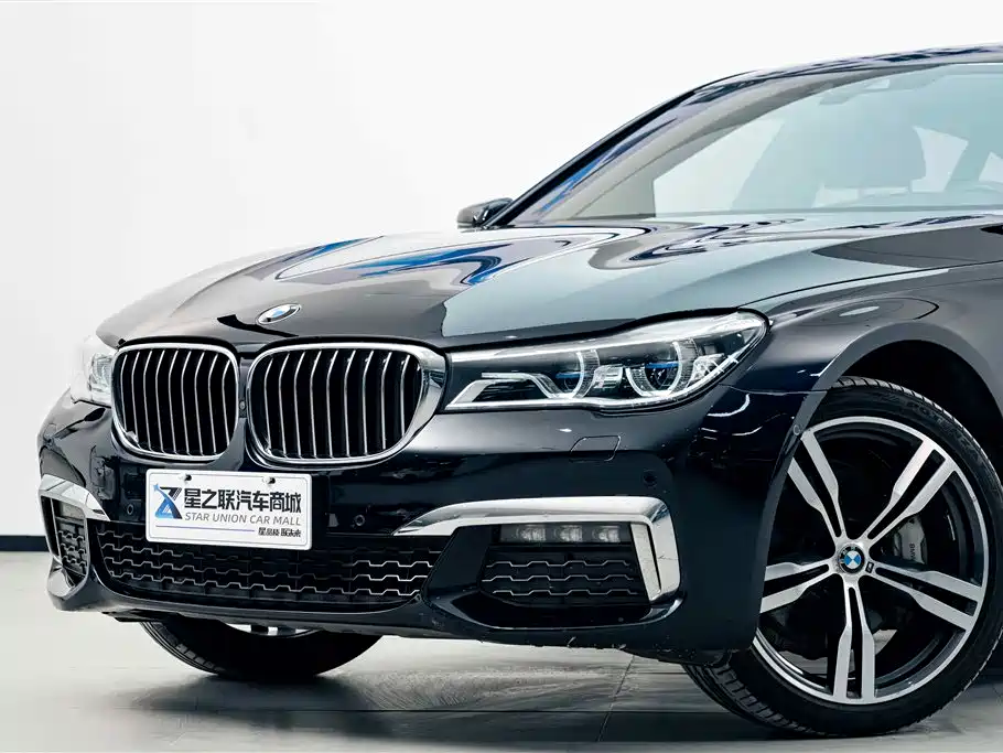 BMW 7 Series 2019 — фото 3