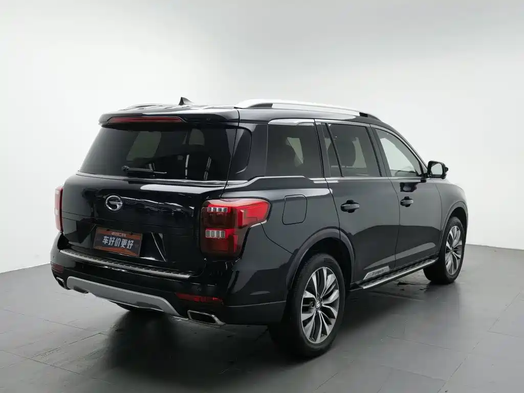 GAC Trumpchi GS8 2017 — фото 2