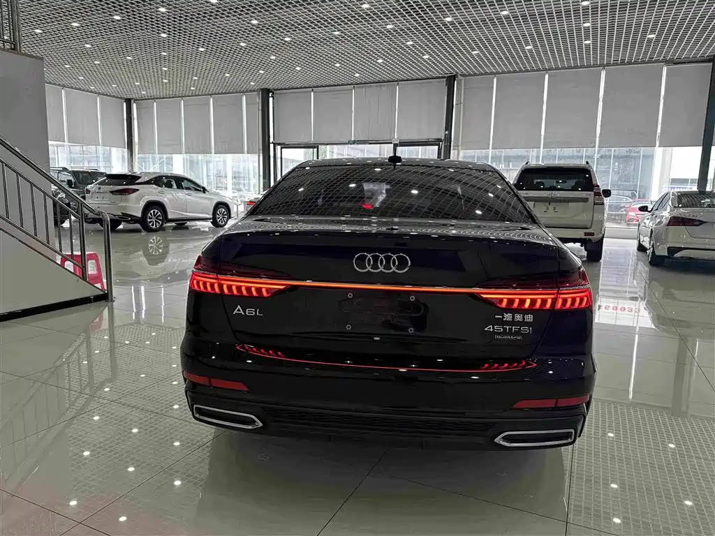 Audi A6L 2020