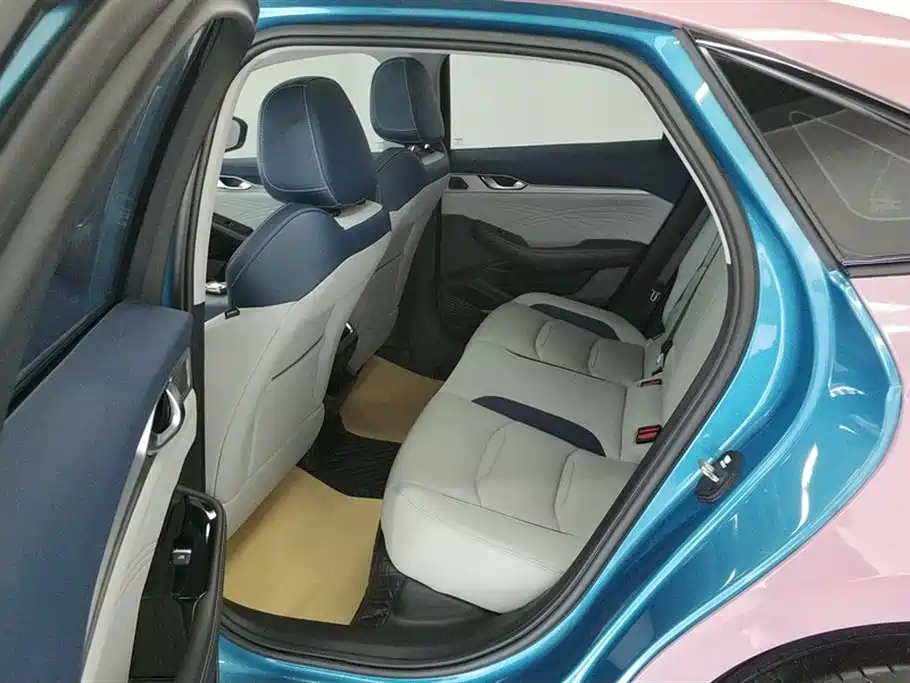 Geely Xingrui 2021 — фото 11