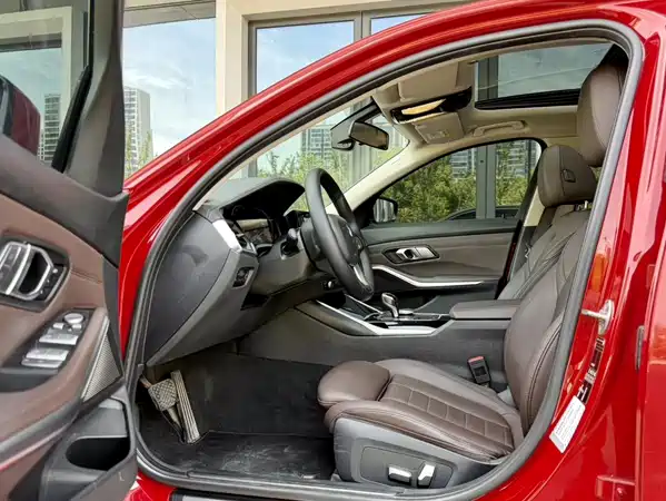BMW 3 Series 2020
