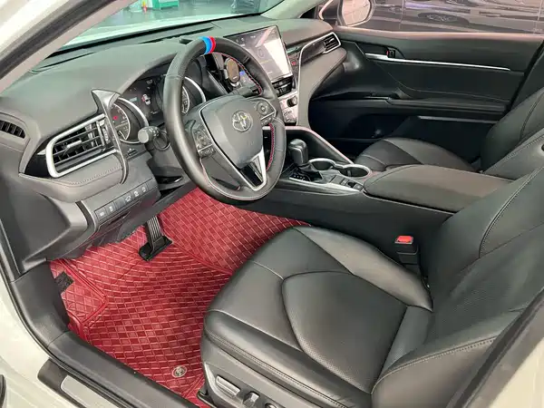 Toyota Camry 2021