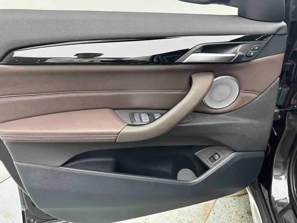 BMW X1 2022 — фото 10