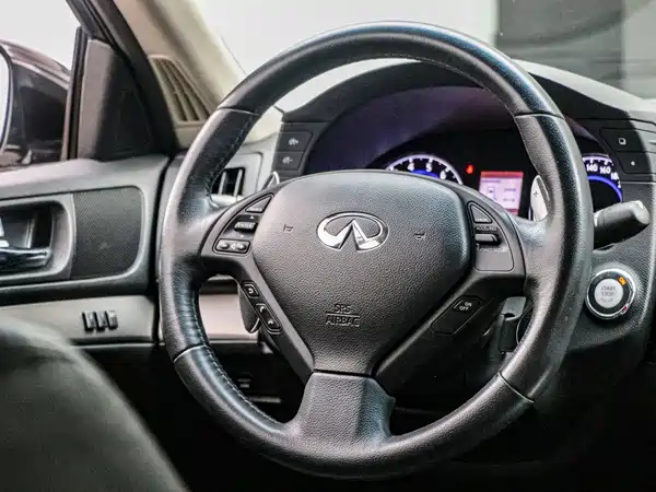 Infiniti G Series 2012