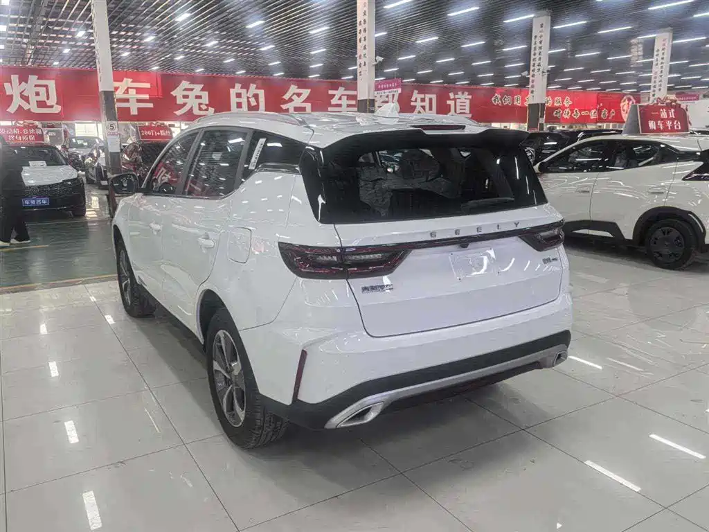 Geely Haoyue PRO 2025 — фото 3