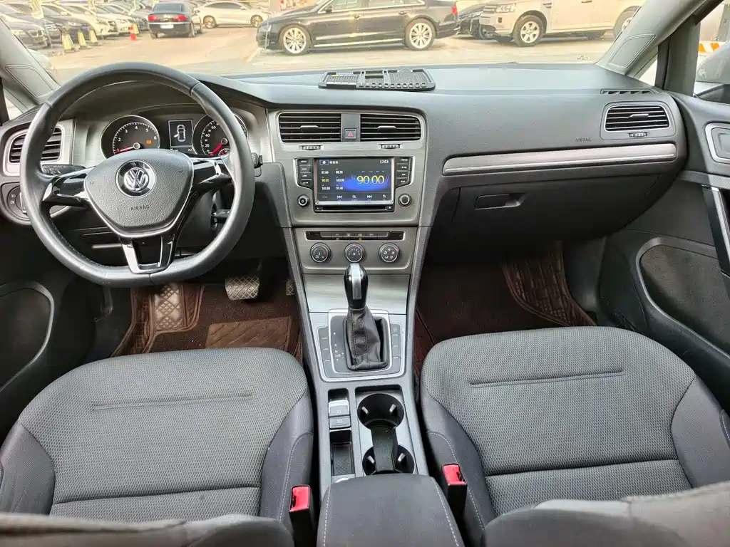 Volkswagen Golf 2015