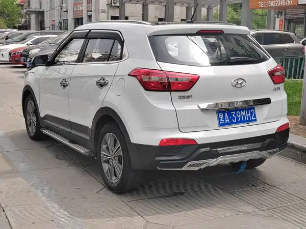 Hyundai ix25 2015
