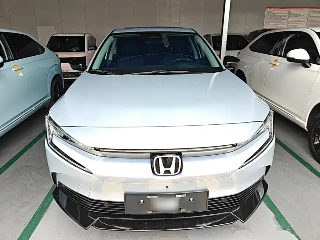 Honda e:NP2 2024 — фото 3