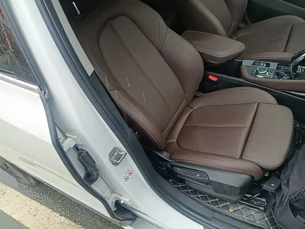 BMW X2 2023 — фото 25