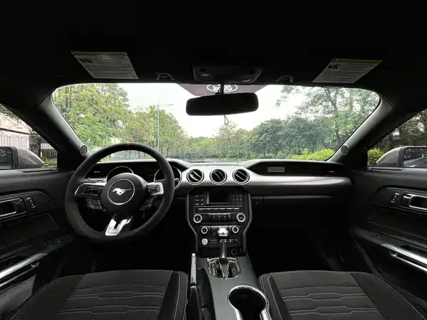 Ford Mustang 2015