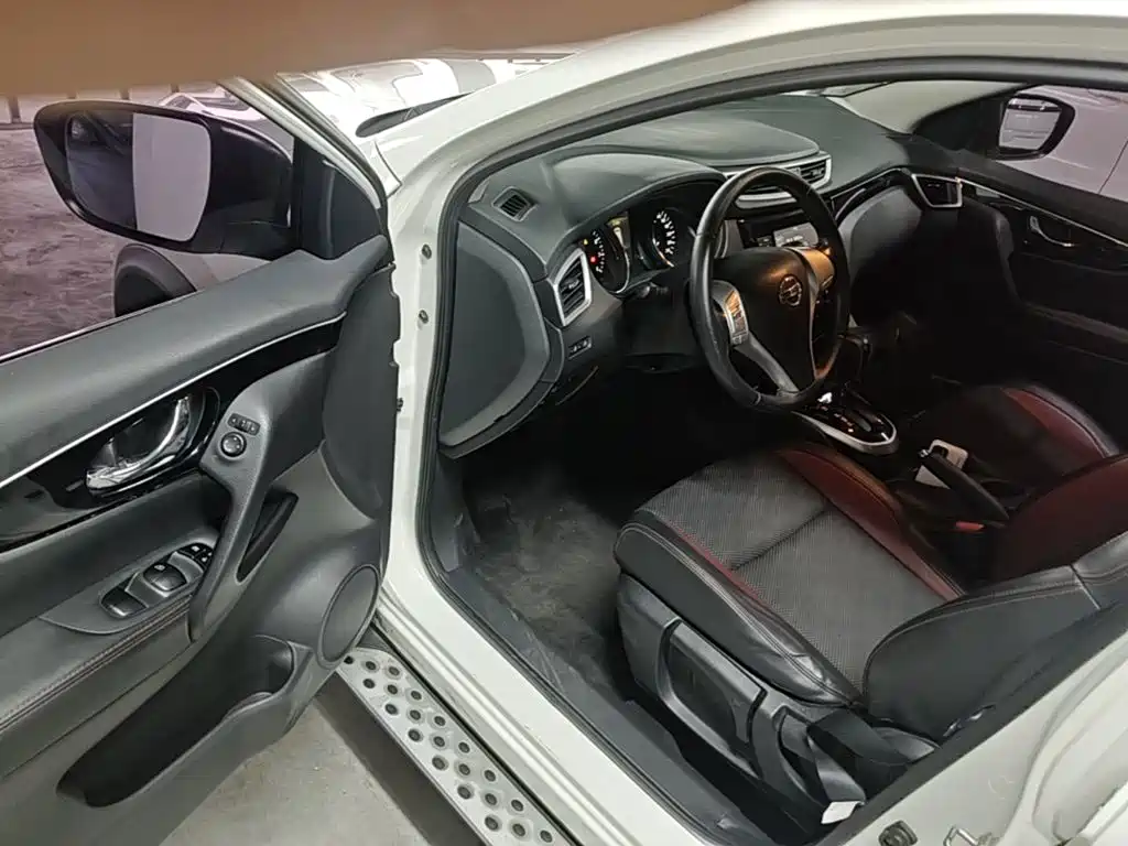 Nissan Qashqai 2017 — фото 16