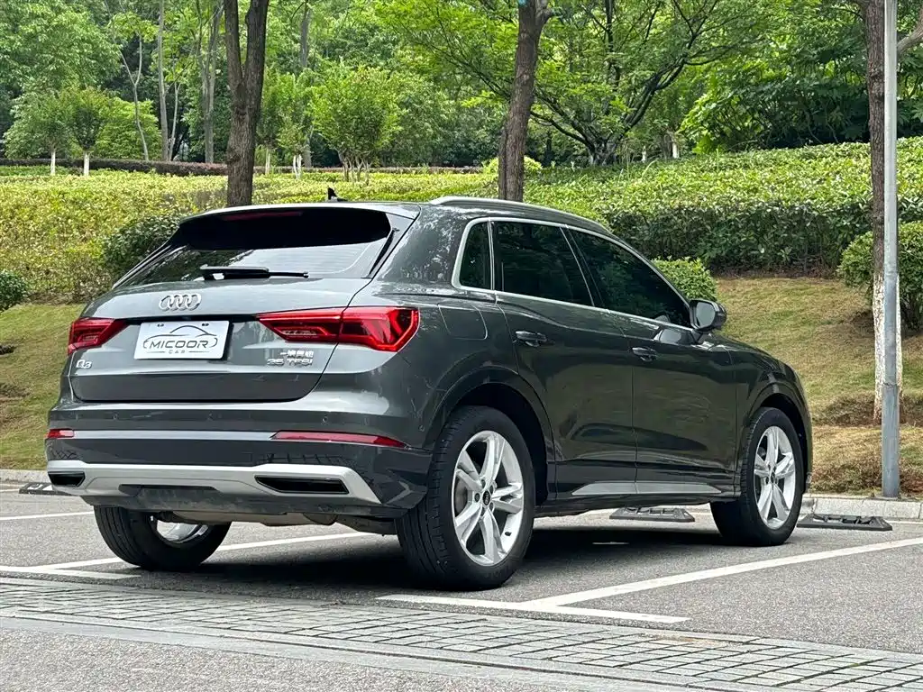 Audi Q3 2022 — фото 15