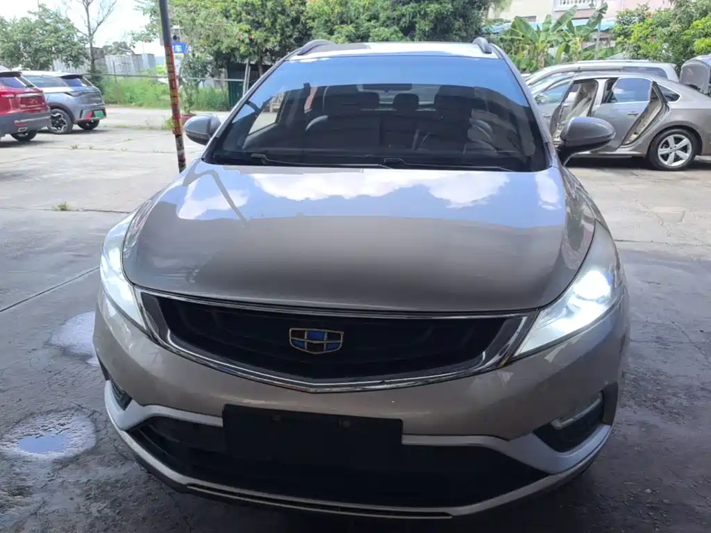 Geely Emgrand GS 2018