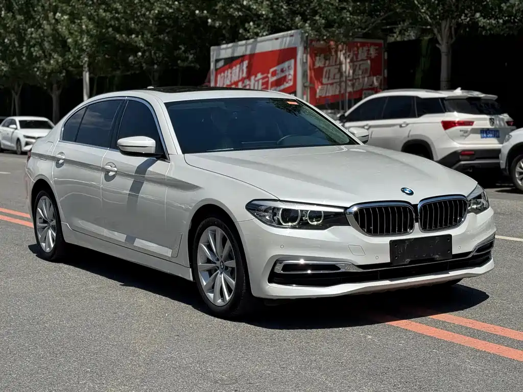 BMW 5 Series 2019