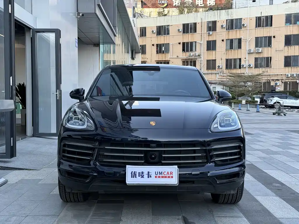 Porsche Cayenne 2022 — фото 2