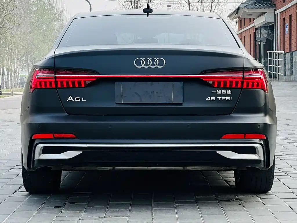 Audi A6L 2019 — фото 8
