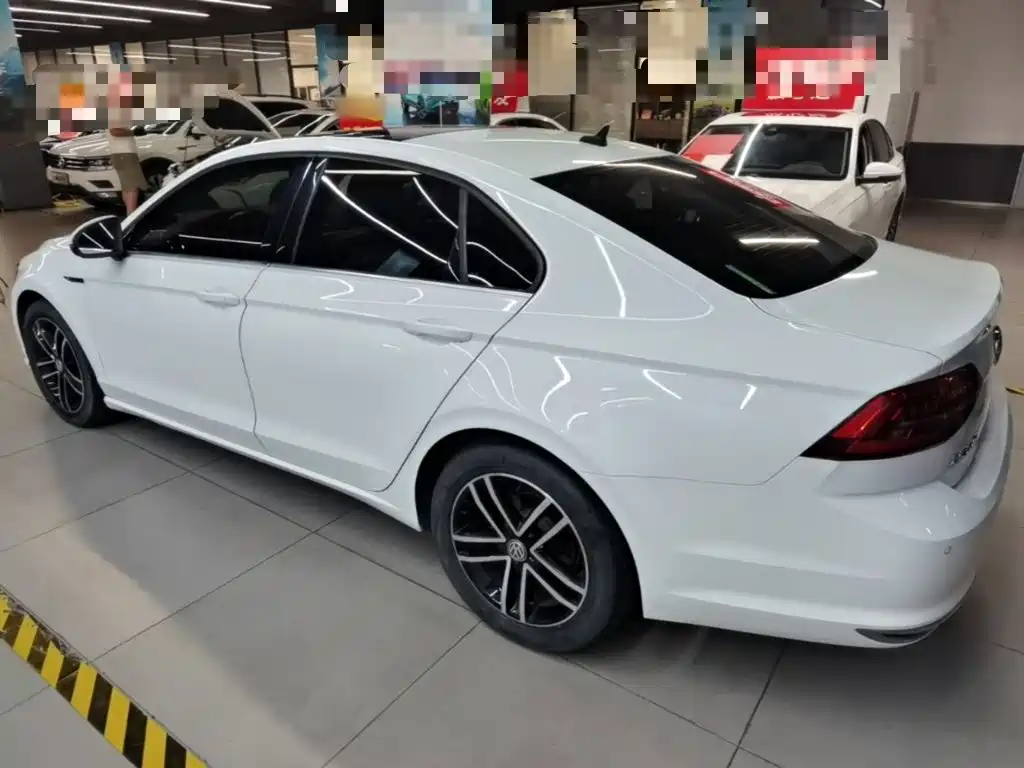 Volkswagen Lamando 2021