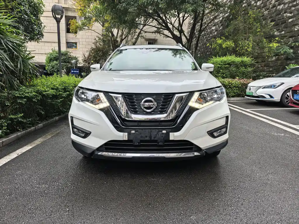 Nissan X-Trail 2019 — фото 2
