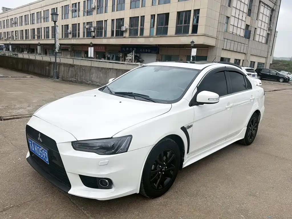 Mitsubishi Lancer EX 2014 — фото 2