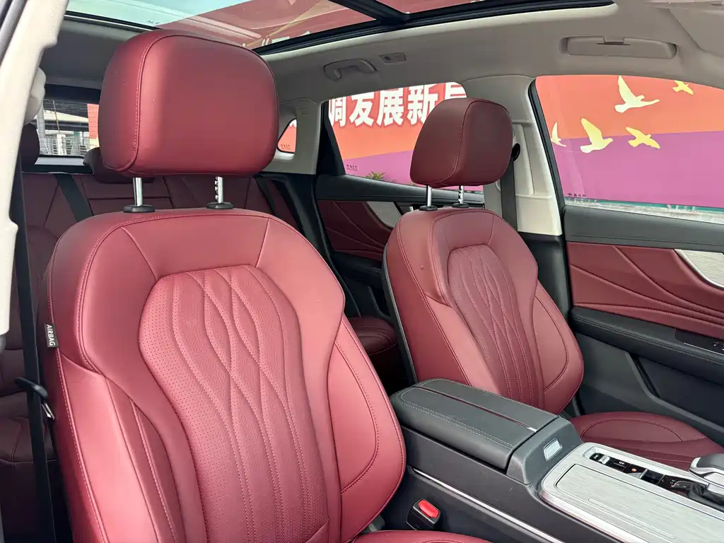 Hongqi HS5 2024 — фото 14