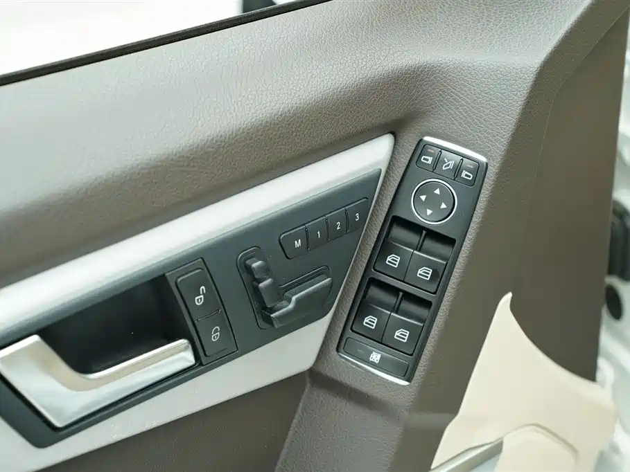Mercedes-Benz GLK-Class 2015 — фото 12