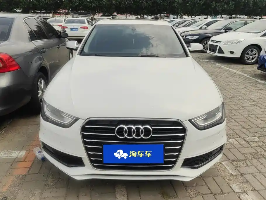 Audi A4L 2016