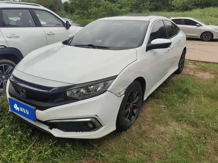 Honda Civic 2020 — фото 1