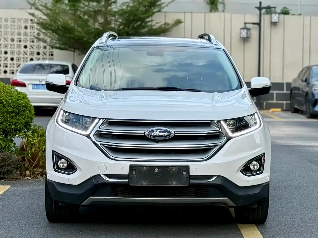 Ford Edge 2017 — фото 2