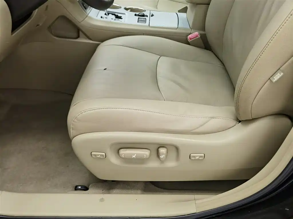 Toyota Highlander 2010 — фото 20