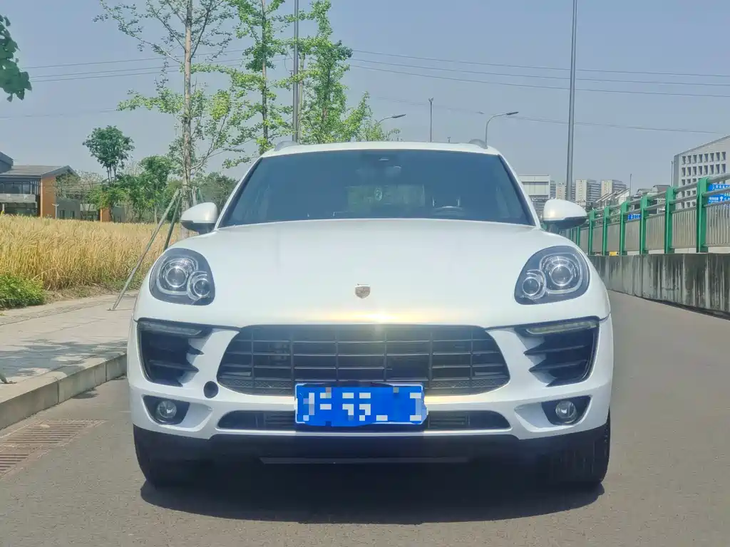 Porsche Macan 2017 — фото 3