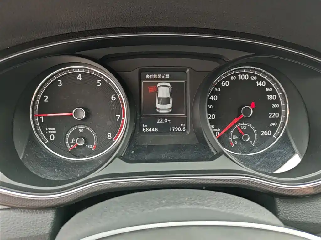 Volkswagen Passat 2018 — фото 12