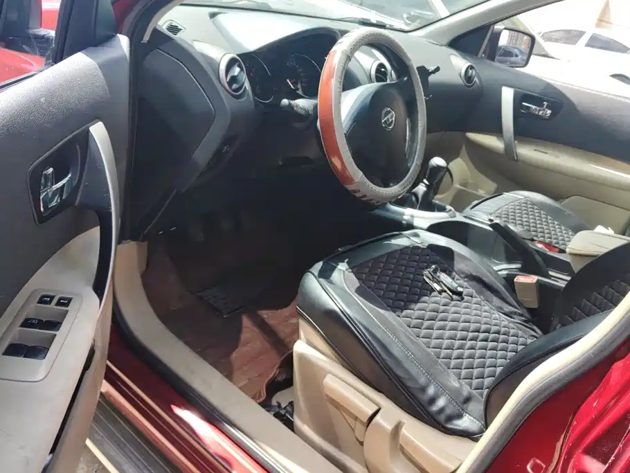 Nissan Qashqai 2015 — фото 9