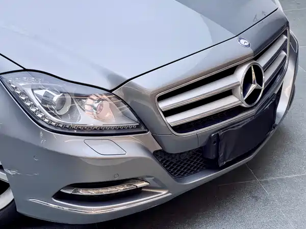 Mercedes-Benz CLS 2012