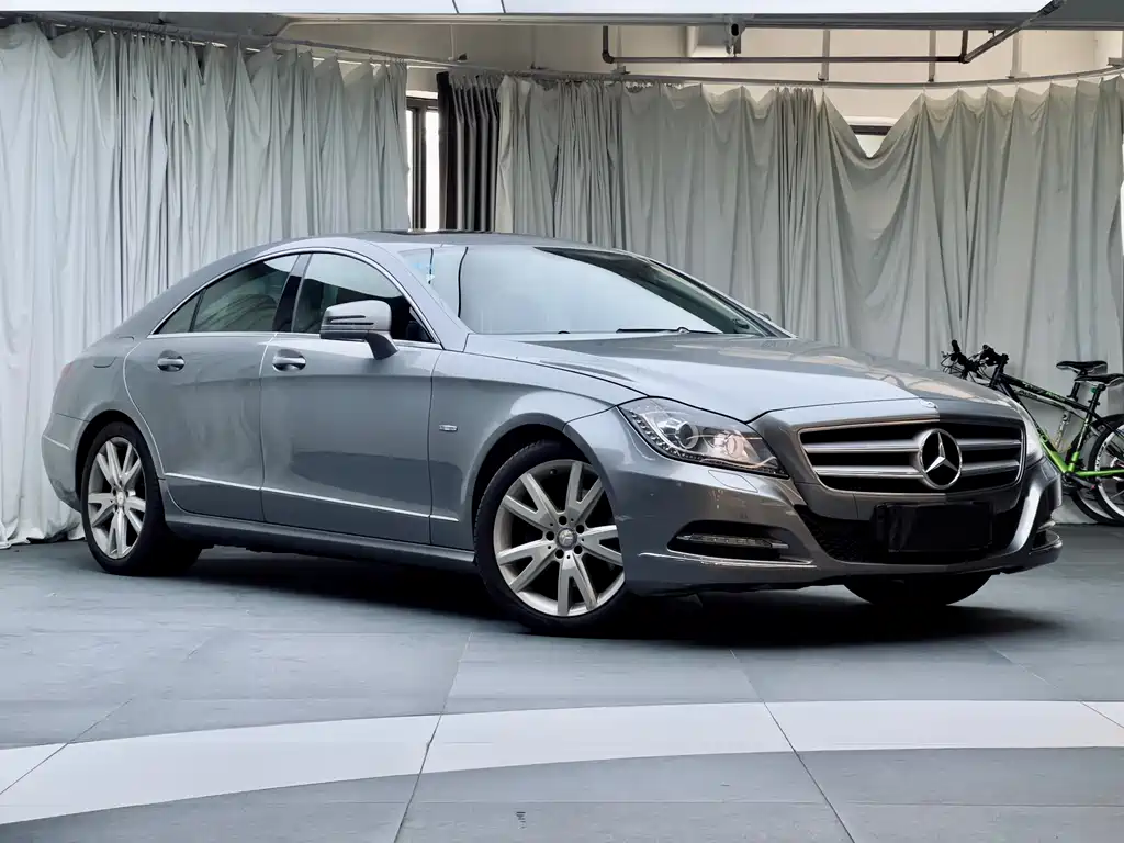 Mercedes-Benz CLS 2012 — фото 3