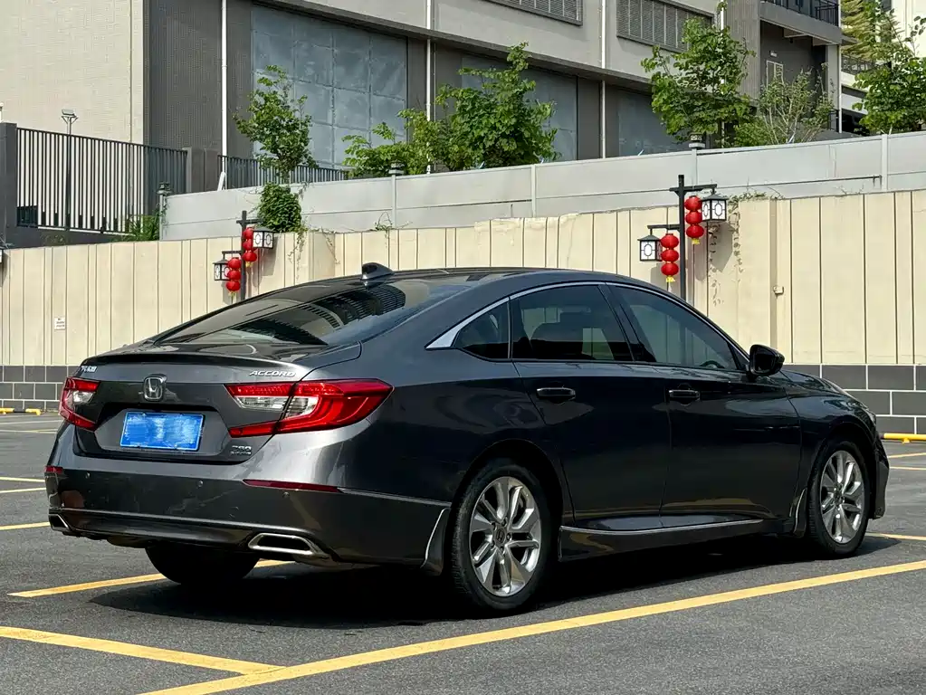 Honda Accord 2021 — фото 4