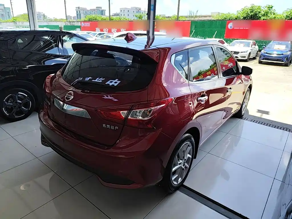 Nissan Tiida 2024