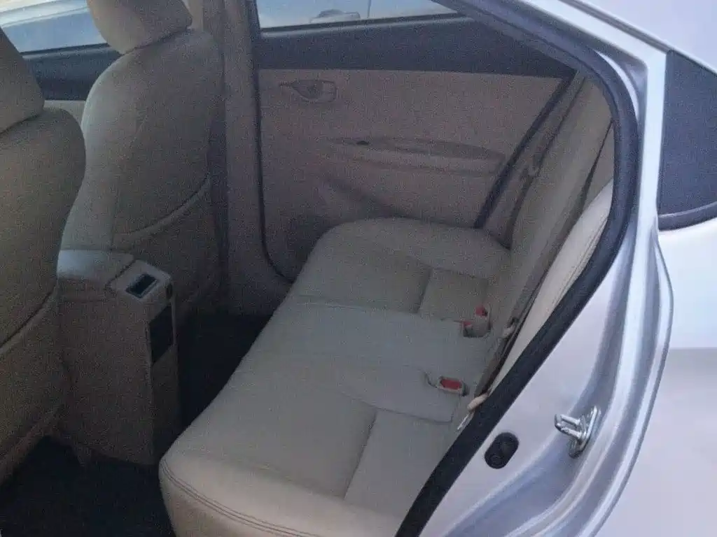 Toyota Vios 2015 — фото 11