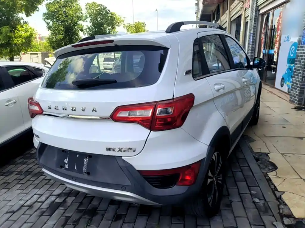 BAIC Senova X25 2017