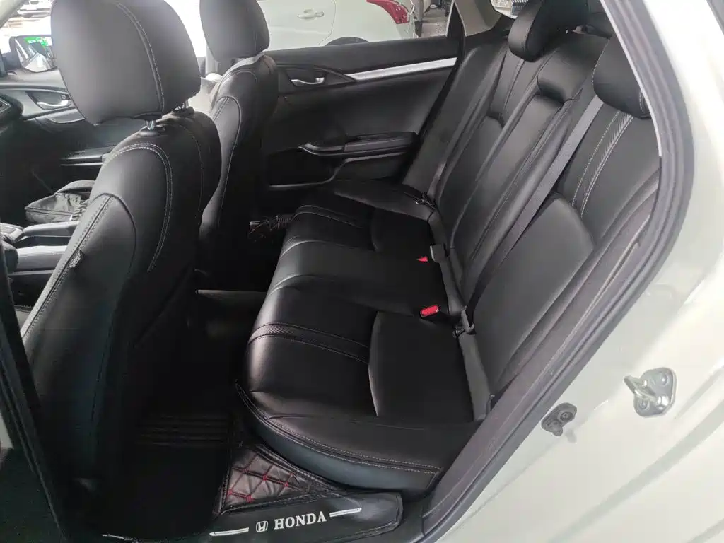 Honda Civic 2021 — фото 15