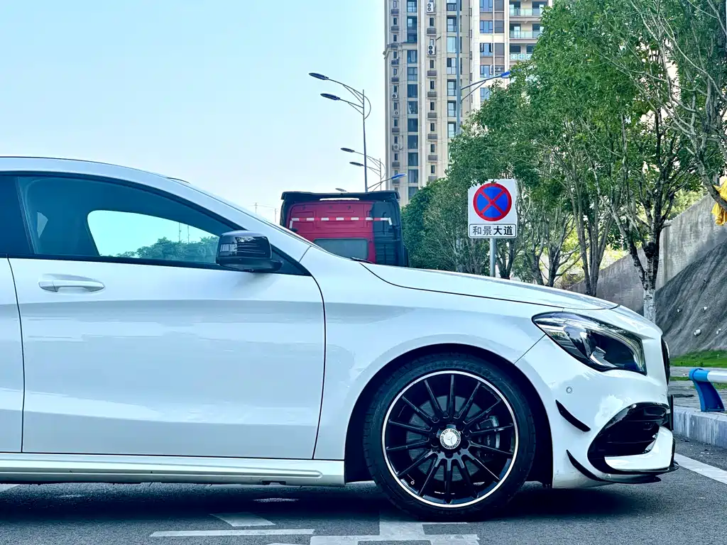 Mercedes-Benz CLA 2017 — фото 12